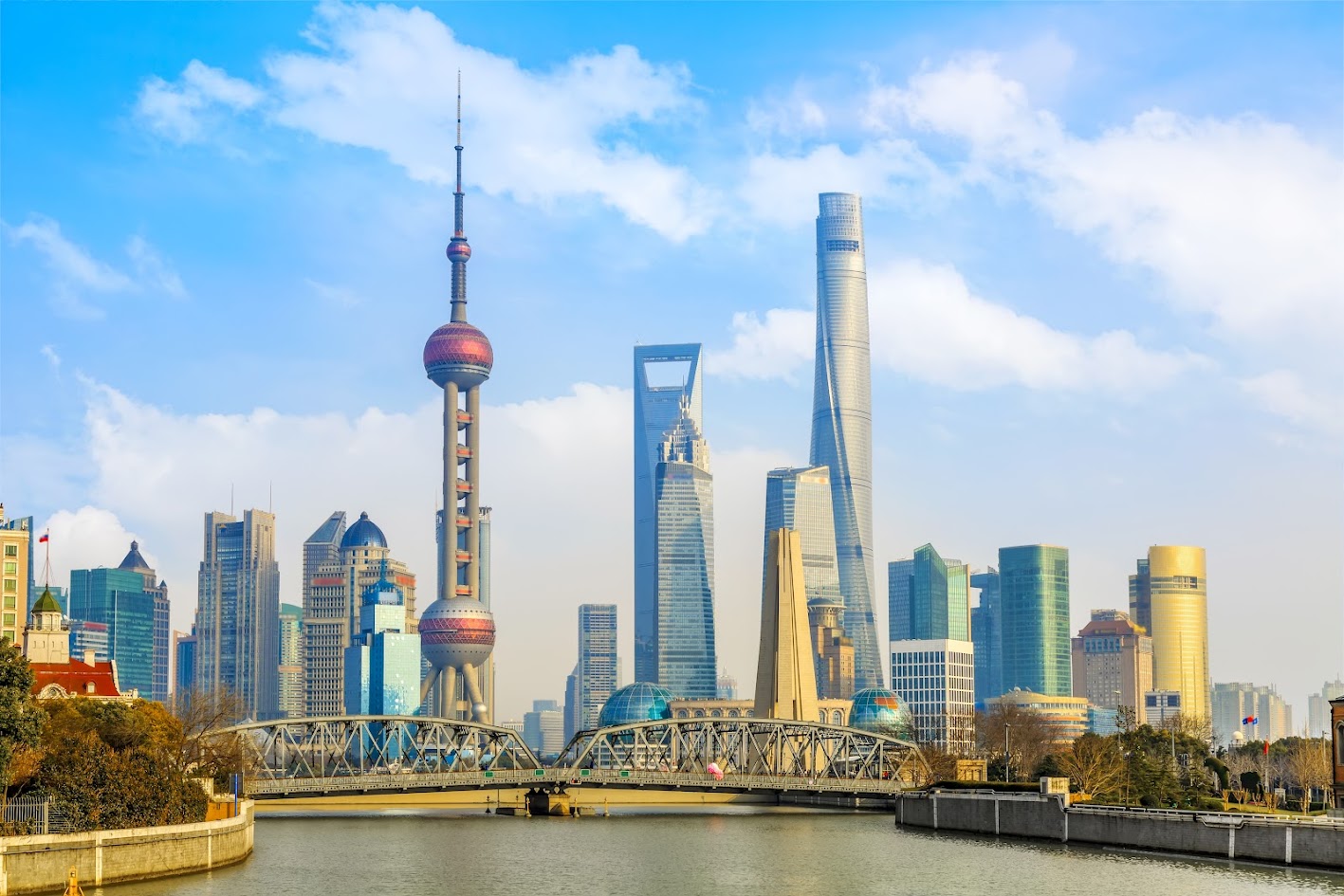 What's so beautiful about Shanghai Tour? The Beautiful Shanghai Harbor at Night|Vietjet Air