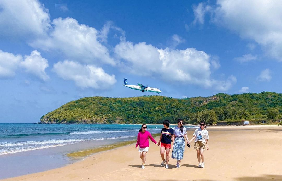 Bãi biển Đầm Trầu Côn Đảo - tour TodayTourist