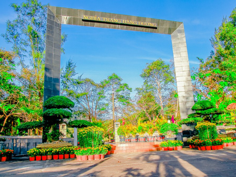 Nghĩa trang Hàng Dương - mộ Cô Sáu Côn Đảo