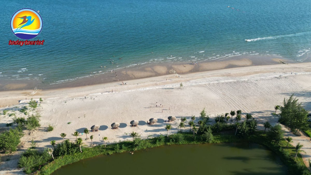 Stunning aerial view of Hồ Tràm Beach with blue ocean and sandy shores