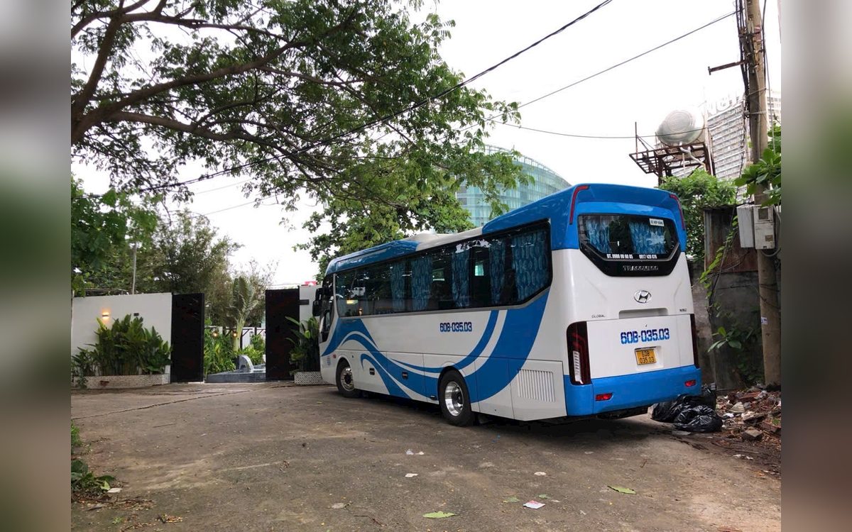 Thuê nguyên xe giường nằm cho khách đoàn